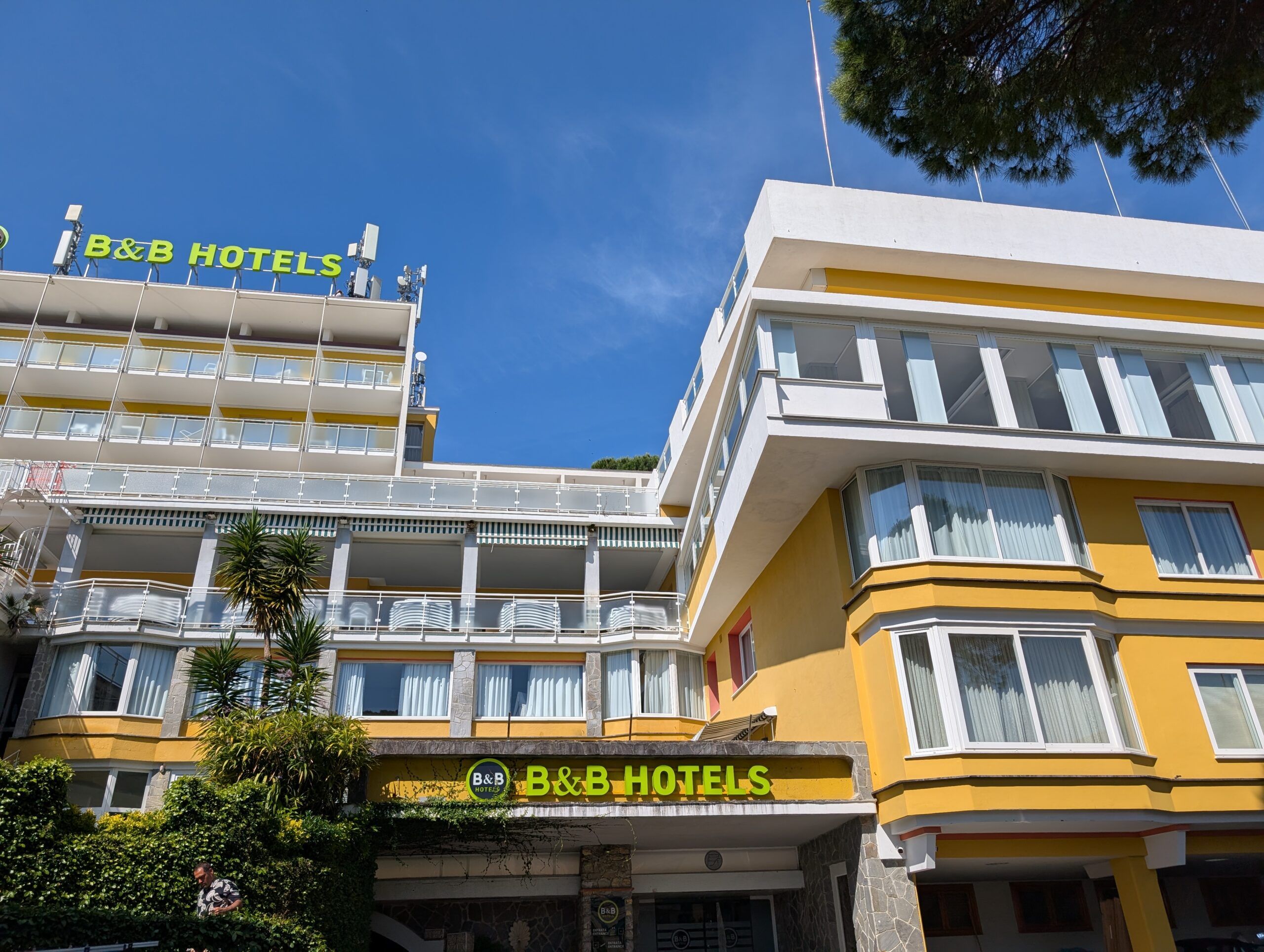 B&B Hotels Park Hotel Suisse