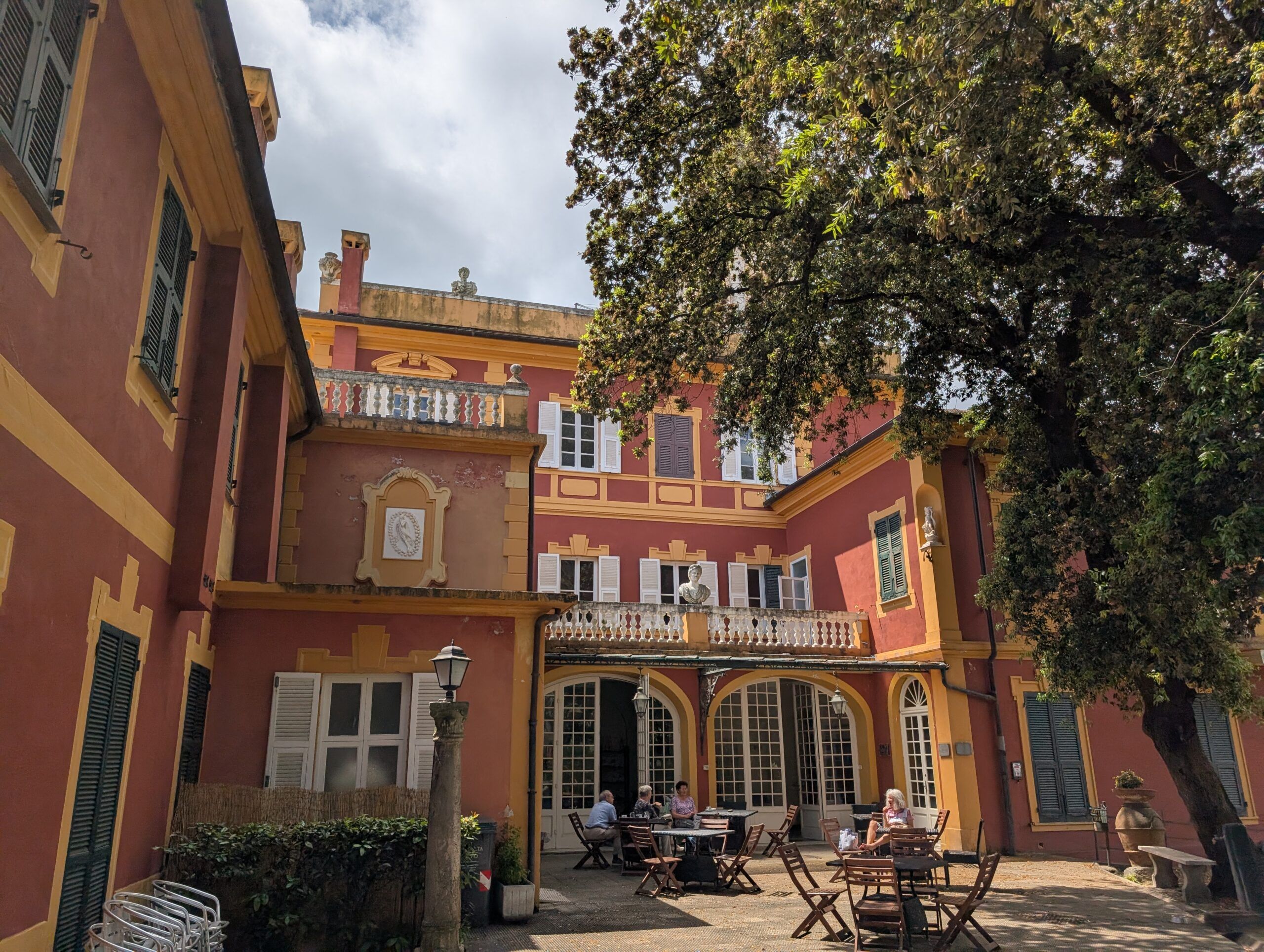 Cafe At Villa Durazzo