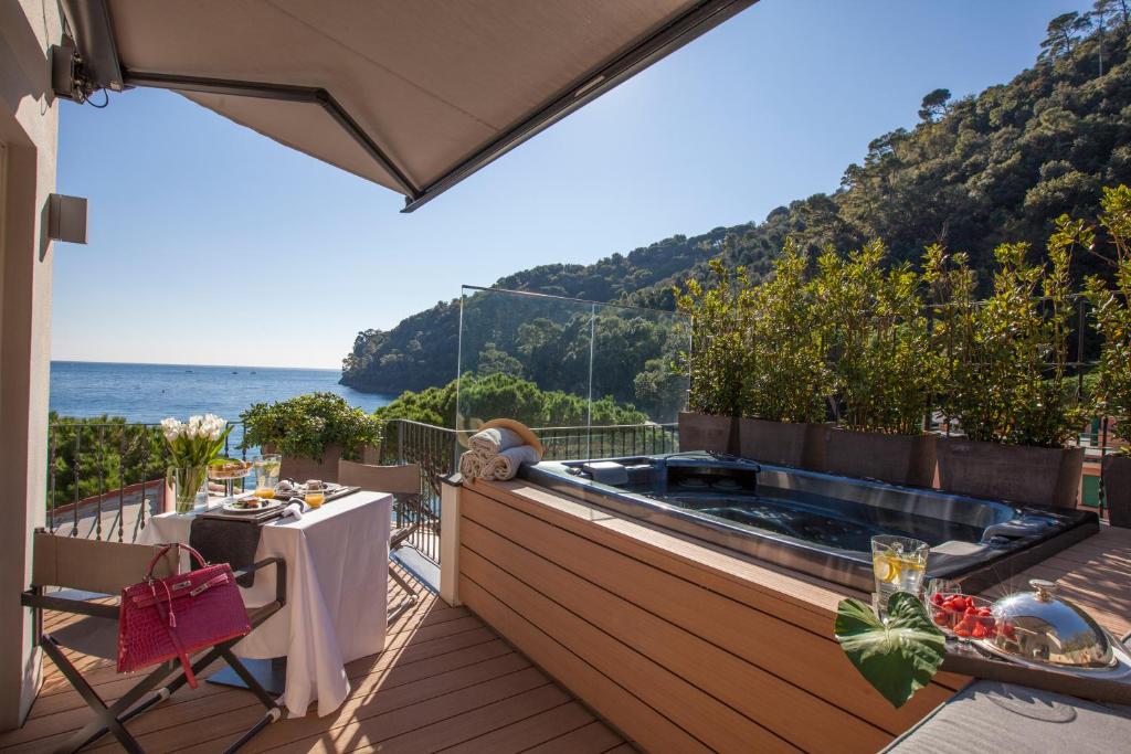 Eight Hotel Paraggi