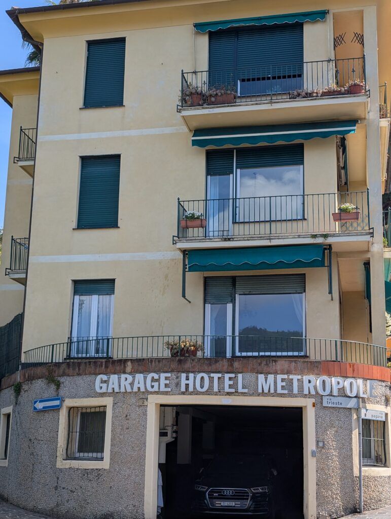 Garage Hotel Metropole