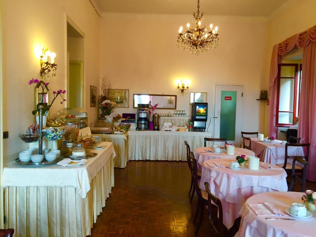 Hotel La Vela-Castello Il Rifugio