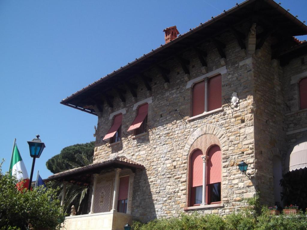 Hotel La Vela-Castello Il Rifugio