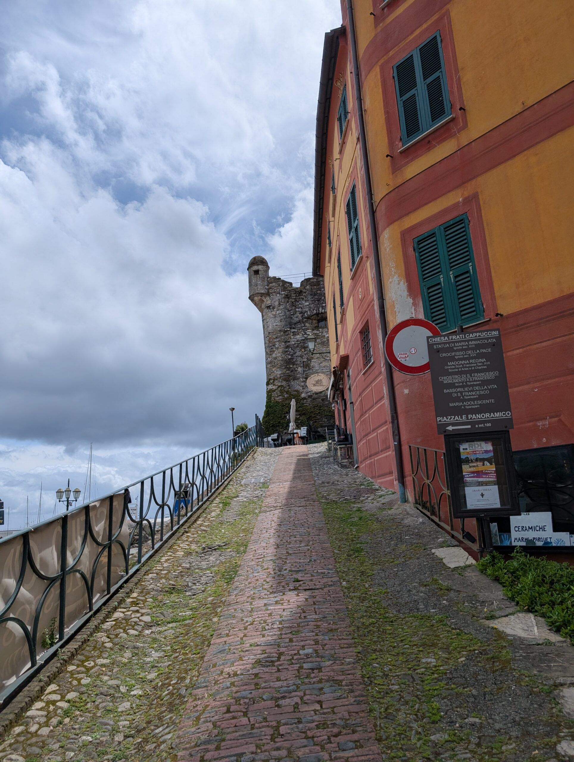 Pathway To Castello Di Santa Margherita Ligure